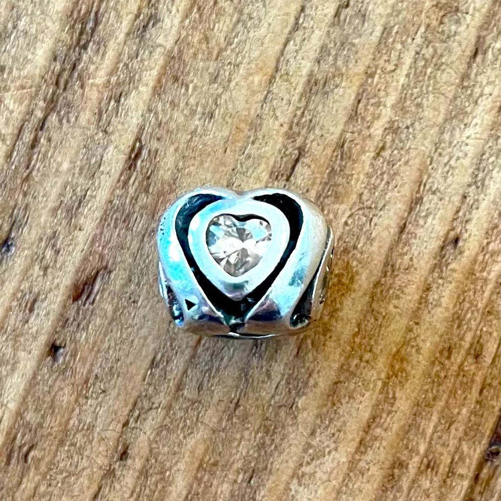 Chamilia Heart Charm- Swarovski And Sterling 20$